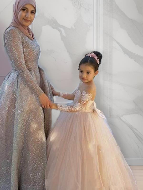 Ball-Gown Off-the-Shoulder Long Sleeves Bow Sweep Train Tulle Flower Girl Dress