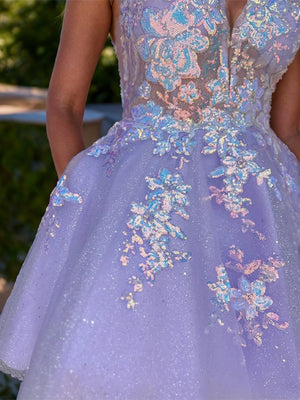 A-line V-neck Appliques Lace Short/Mini Tulle Dress