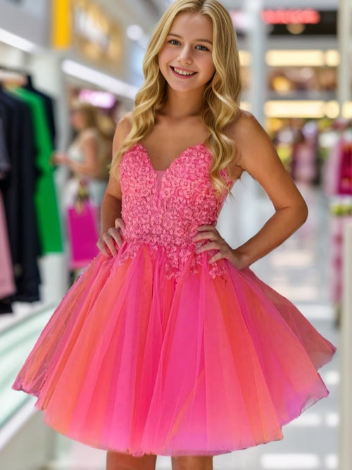 A-line V-neck Appliques Lace Short/Mini Tulle Dress