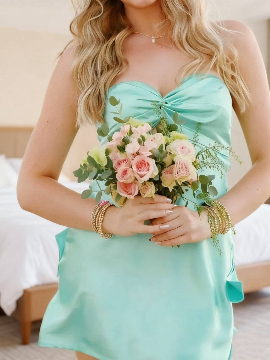 Sheath Straight Pleated Short/Mini Silk Like Satin Homecoming Dress