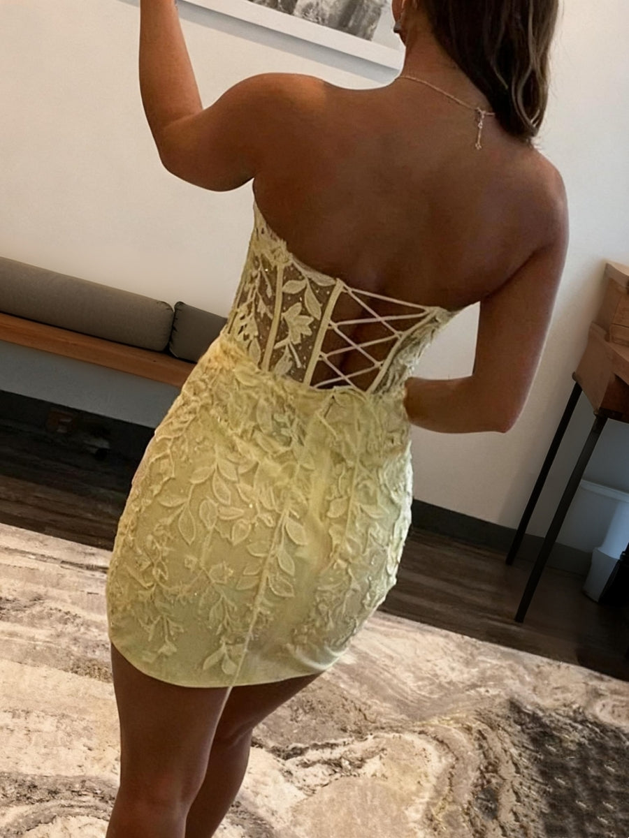 Sheath Sweetheart Appliques Lace Short/Mini Tulle Corset Homecoming Dress