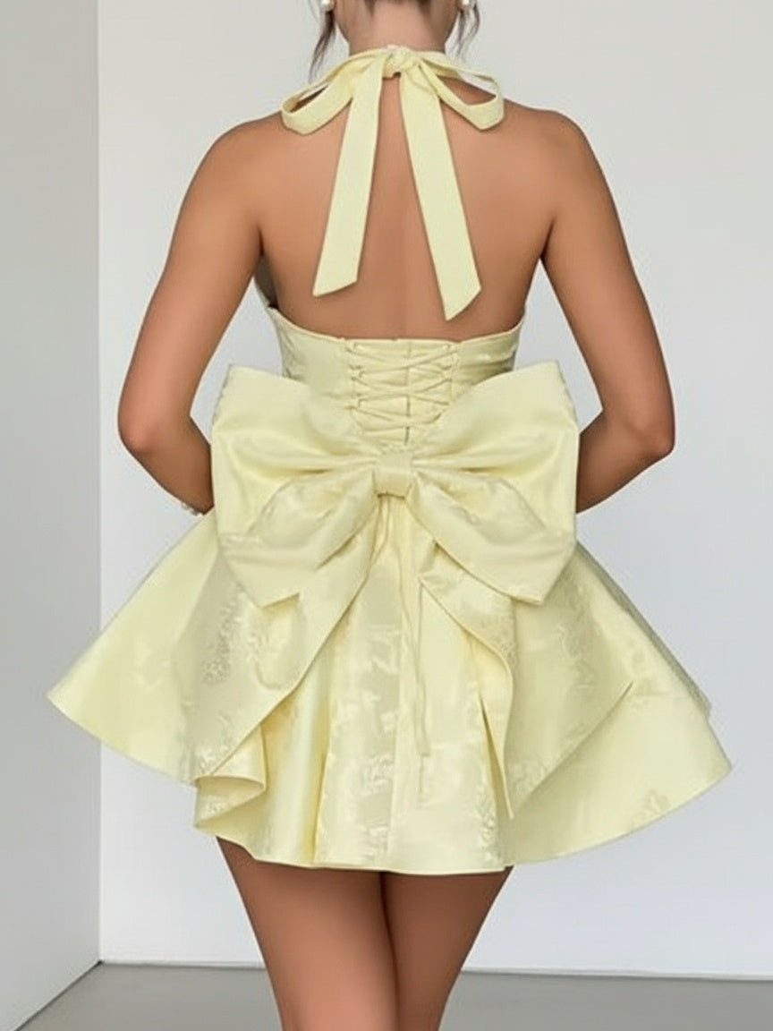 A-line Halter Bow Short/Mini Homecoming Dress