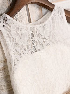 A-line Scoop Bow Tea-Length Tulle Flower Girl Dress
