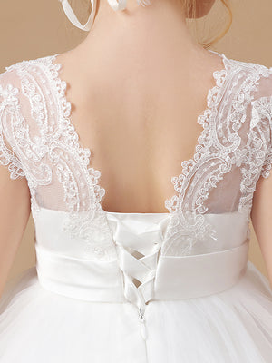 Ball-Gown V-neck Short Sleeves Lace Sweep Train Tulle Flower Girl Dress