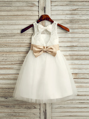 A-line Scoop Bow Tea-Length Tulle Flower Girl Dress