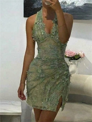 Sheath/Column Halter Appliques Lace Short/Mini Lace Homecoming Dresses