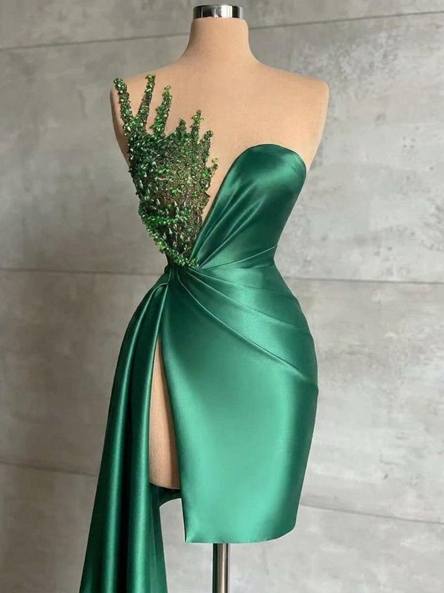 Sheath/Column Pleated Short/Mini Silk Like Satin Homecoming Dresses