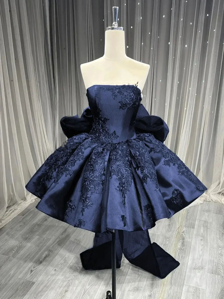 Ball-Gown Straight Appliques Lace Short/Mini Satin Homecoming Dresses