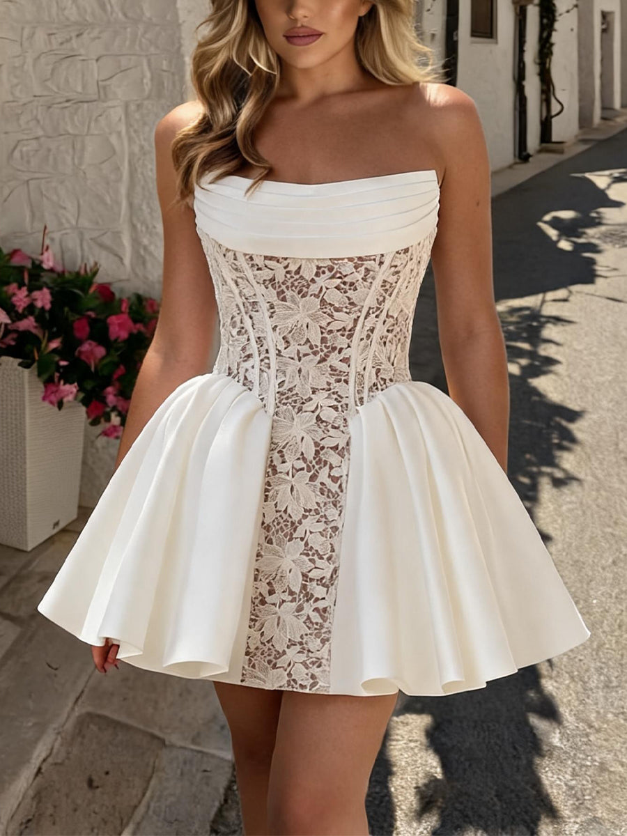 A-line/Princess Straight Rhinestone Short/Mini Satin Homecoming Dresses