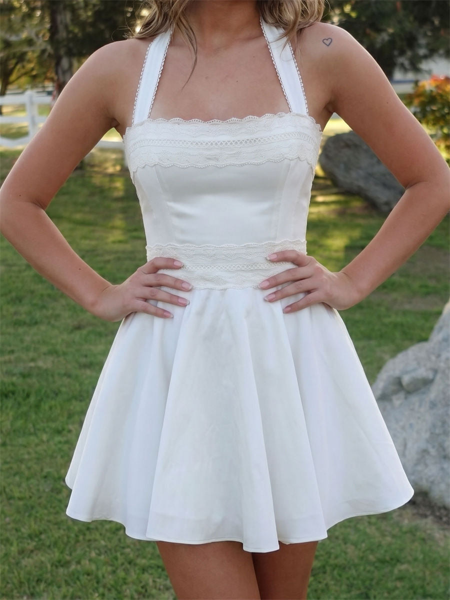 Sheath/Column Sweetheart Rhinestone Short/Mini Taffeta Homecoming Dresses