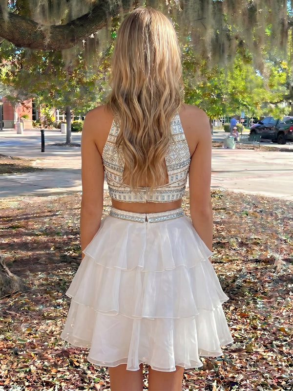 A-line/Princess Scoop Lace Short/Mini Tulle Homecoming Dresses