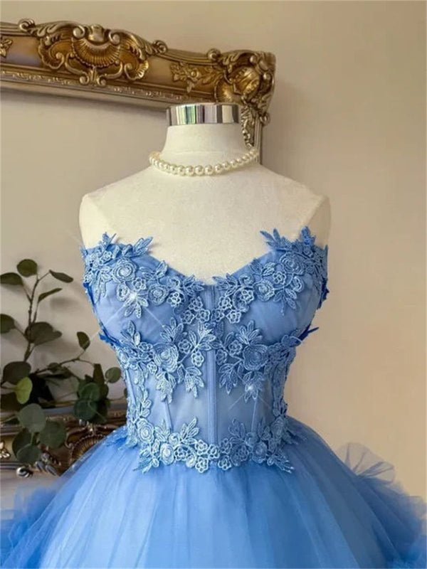 A-line/Princess Sweetheart Appliques Lace Short/Mini Tulle Homecoming Dresses