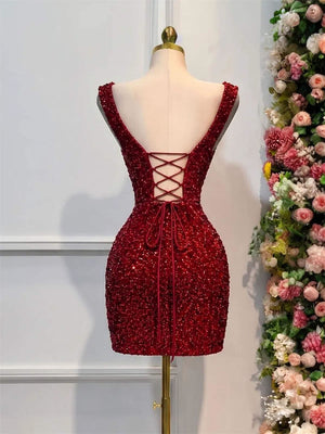 Sheath/Column Straps Pleated Short/Mini Homecoming Dresses