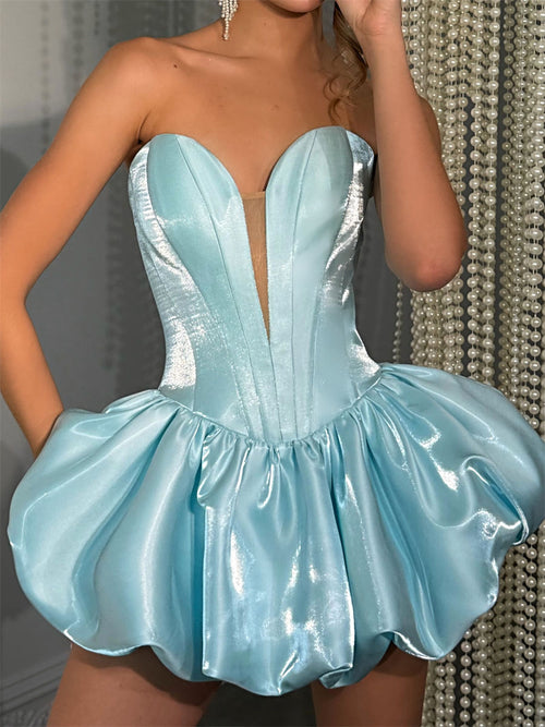 A-line/Princess Sweetheart Pleated Short/Mini Homecoming Dresses