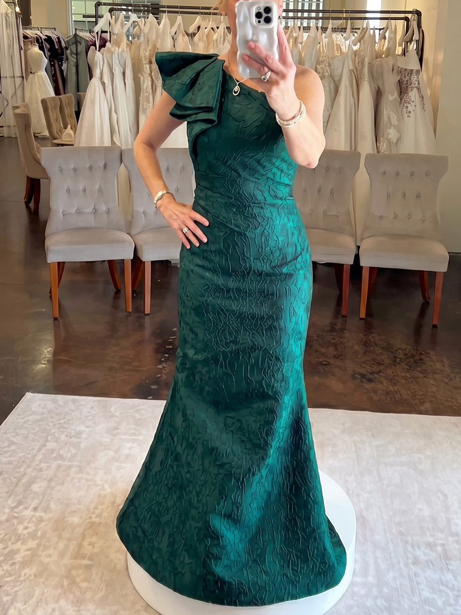 Sheath/Column One-Shoulder Pleated Floor-Length Mother of the Bride Dresses