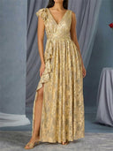 A-line/Princess V-neck Pleated Floor-Length Mother of the Bride Dresses