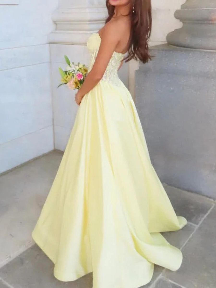 A-line/Princess Straight Appliques Lace Sweep Train Satin Prom Dresses