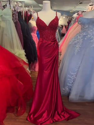 Sheath/Column V-neck Appliques Lace Sweep Train Silk Like Satin Prom Dresses