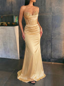 Sheath/Column Sweetheart Beading Floor-Length Satin Prom Dresses