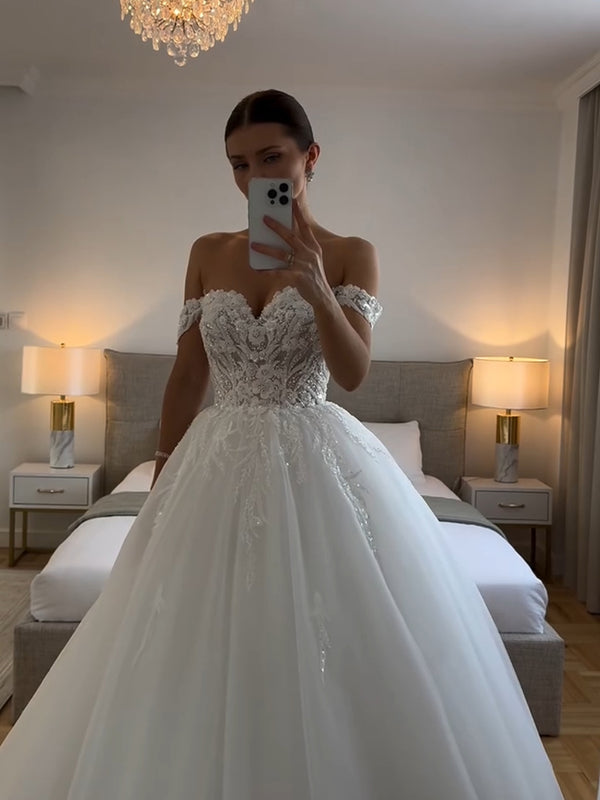 Ball-Gown Off-the-Shoulder Appliques Lace Floor-Length Tulle Wedding Dresses