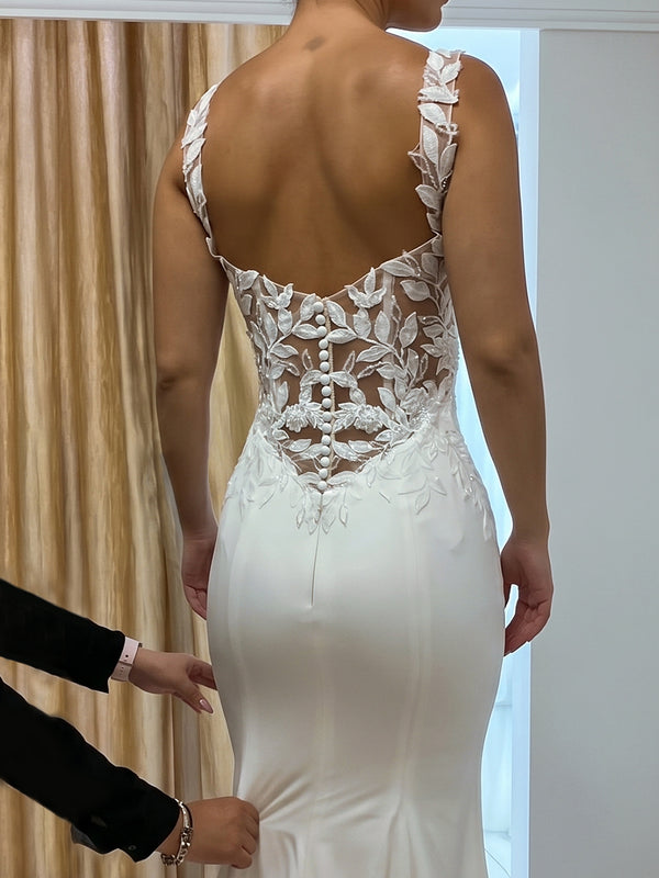 Sheath/Column Straps Appliques Lace Sweep Train Silk Like Satin Wedding Dresses