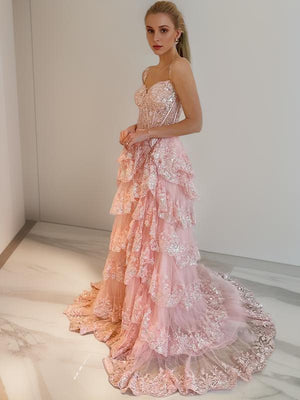 A-line Spaghetti Straps Appliques Lace Court Train Tulle Dress
