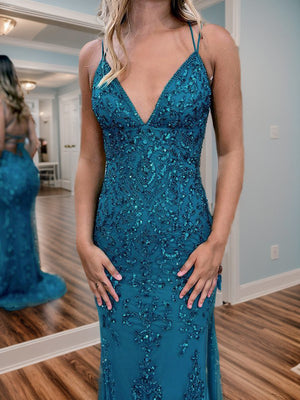 Sheath V-neck Sequin Sweep Train Dress