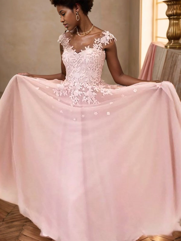 A-line Sweetheart Appliques Lace Floor-Length Tulle Dress
