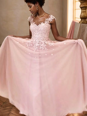 A-line Sweetheart Appliques Lace Floor-Length Tulle Dress