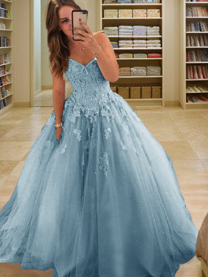 Ball-Gown Bateau Long Sleeves Appliques Lace Floor-Length Tulle Dress
