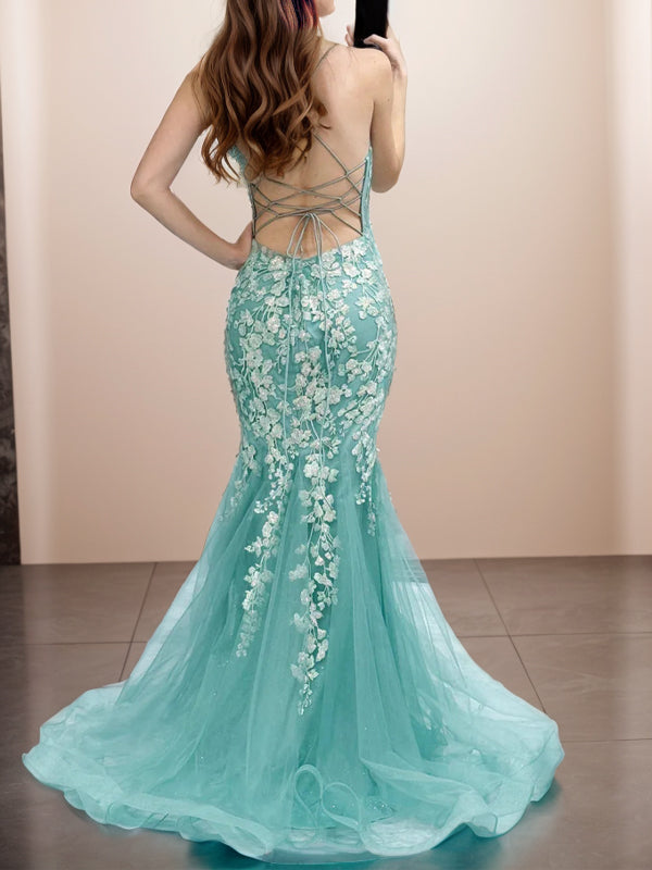 Sheath V-neck Appliques Lace Sweep Train Tulle Corset Dress