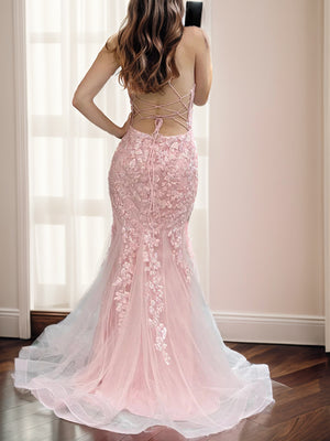 Sheath V-neck Appliques Lace Sweep Train Tulle Corset Dress