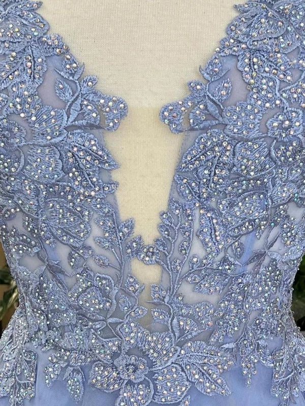 A-line Spaghetti Straps Appliques Lace Sweep Train Tulle Prom Dress