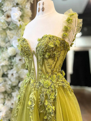 A-line Straps Appliques Lace Floor-Length Tulle Corset Prom Dress