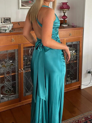 Sheath V-neck Bow Sweep Train Silk Like Satin Prom Dress