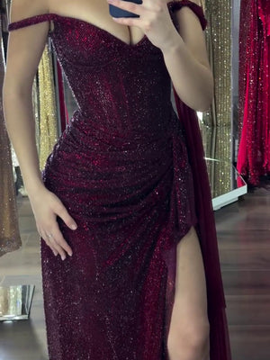 Sheath Off-the-Shoulder Pleated Sweep Train Corset Prom Dress