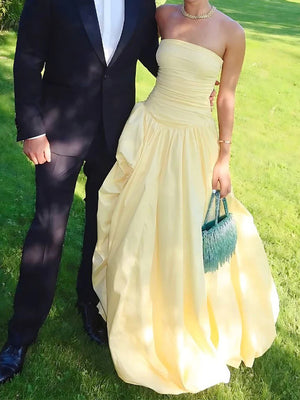 A-line Straight Pleated Floor-Length Satin Prom Dress