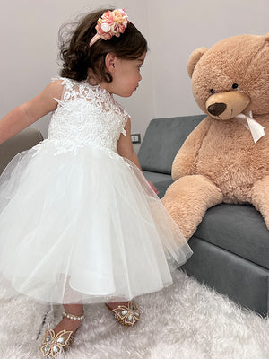 A-line Scoop Lace Knee-Length Tulle Flower Girl Dress