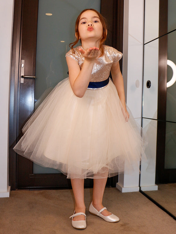 A-line Scoop Short Sleeves Sash/Ribbon/Belt Knee-Length Tulle Flower Girl Dress