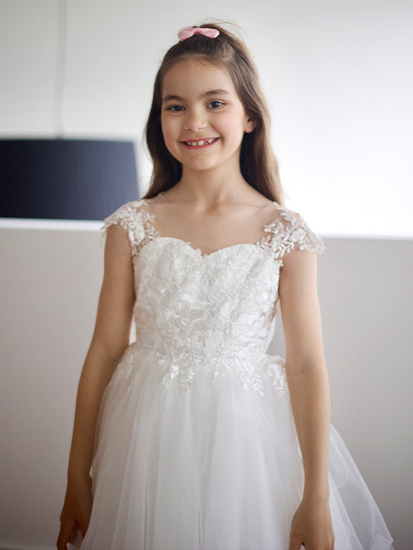 A-line Sweetheart Bow Sweep Train Tulle Flower Girl Dress