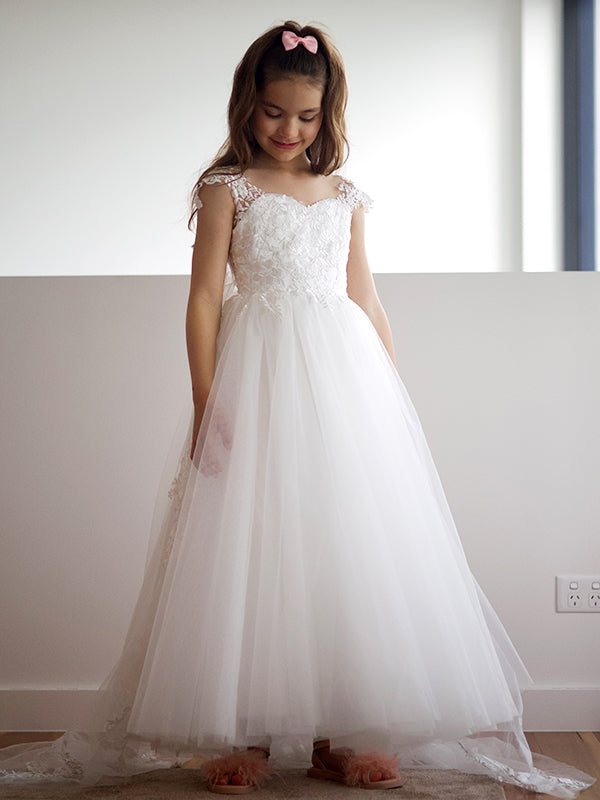 A-line Sweetheart Bow Sweep Train Tulle Flower Girl Dress