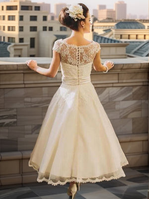 A-line Scoop Short Sleeves Flower Tea-Length Tulle Wedding Dress