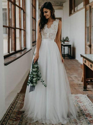 A-line V-neck Lace Floor-Length Tulle Wedding Dress
