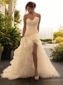 Ball-Gown Sweetheart Beading Sweep Train Organza Wedding Dress