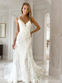 Mermaid V-neck Applique Sweep Train Tulle Wedding Dress