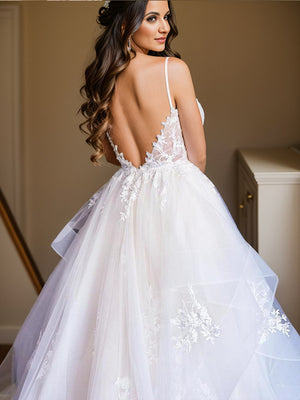 A-line V-neck Appliques Lace Floor-Length Tulle Wedding Dress