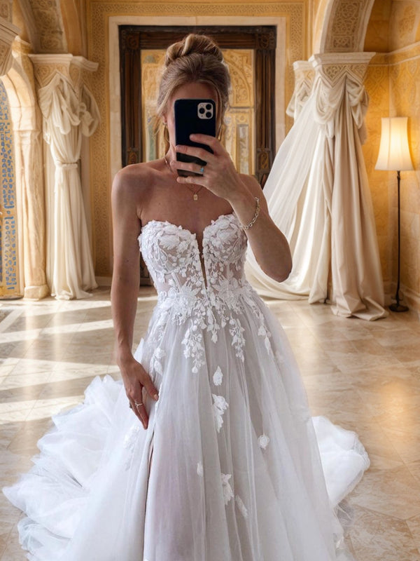 A-line Off-the-Shoulder Long Sleeves Appliques Lace Court Train Tulle Corset Wedding Dress
