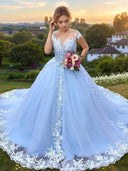 Ball-Gown Scoop Appliques Lace Cathedral Train Tulle Wedding Dress
