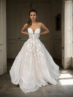 A-line Sweetheart Appliques Lace Chapel Train Tulle Corset Wedding Dress