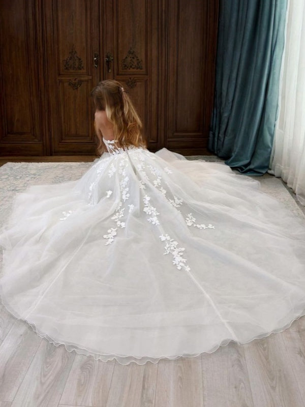 A-line Sweetheart Appliques Lace Chapel Train Tulle Corset Wedding Dress